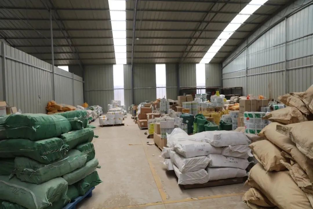 飼料廠車間腥臭味擾民，就用Dejing的凈飼料廠專用除臭劑.jpg